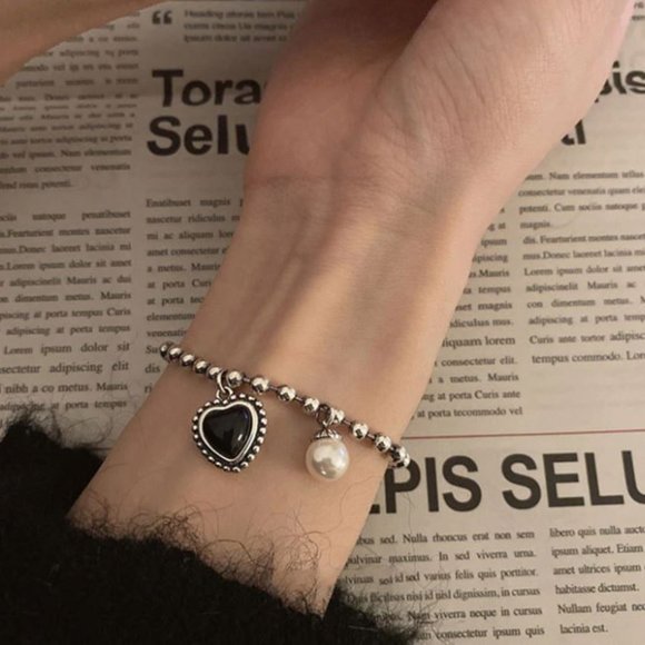 Sterling Silver Black Heart & Pearl Bead Bracelet - Picture 2 of 5